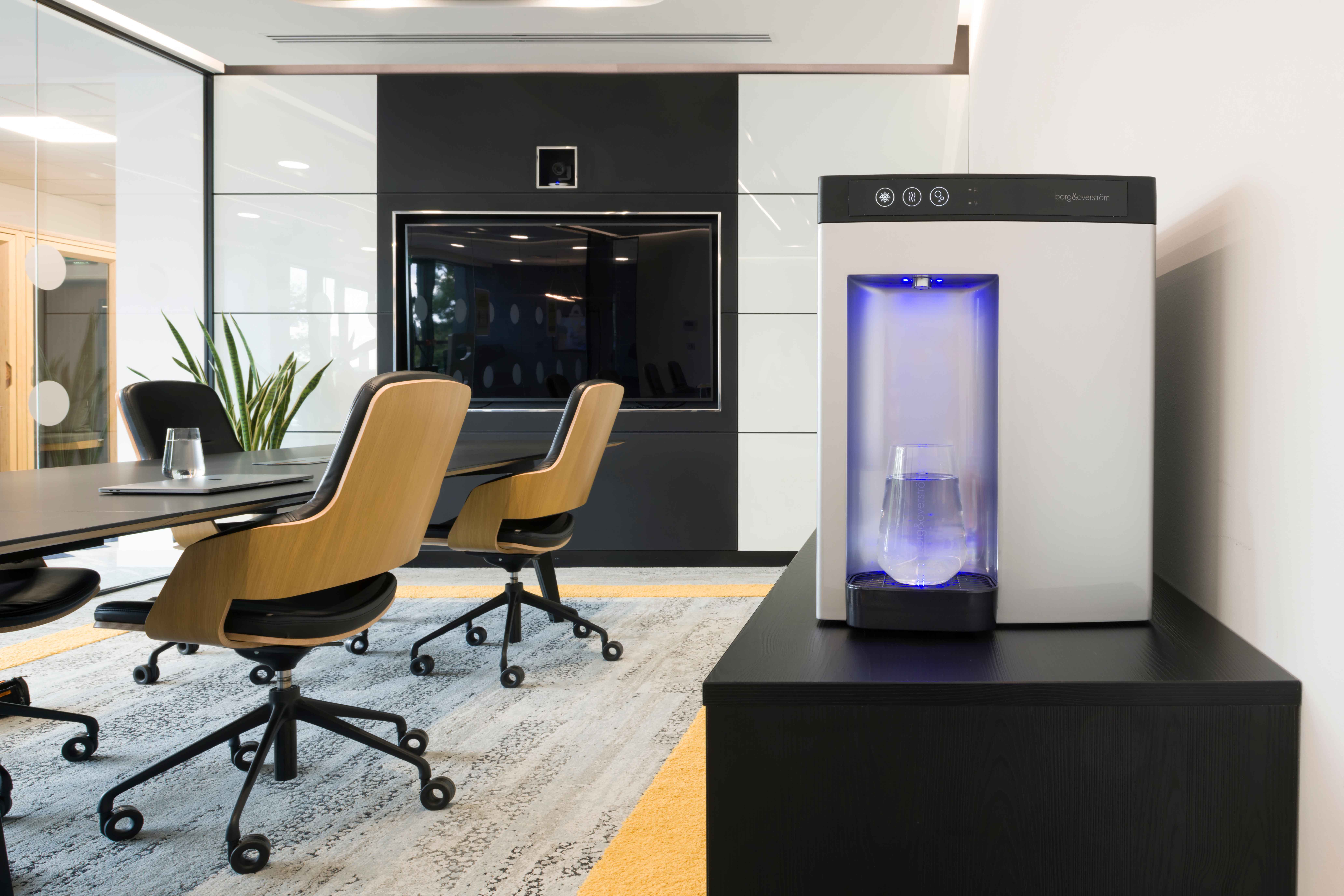 break room hydration | workplace design | bottleless water coolers